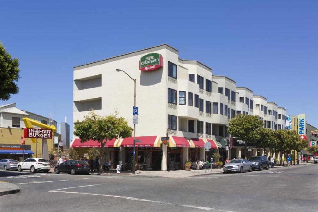 Hotel Courtyard By Marriott Fishermans Wharf 4*