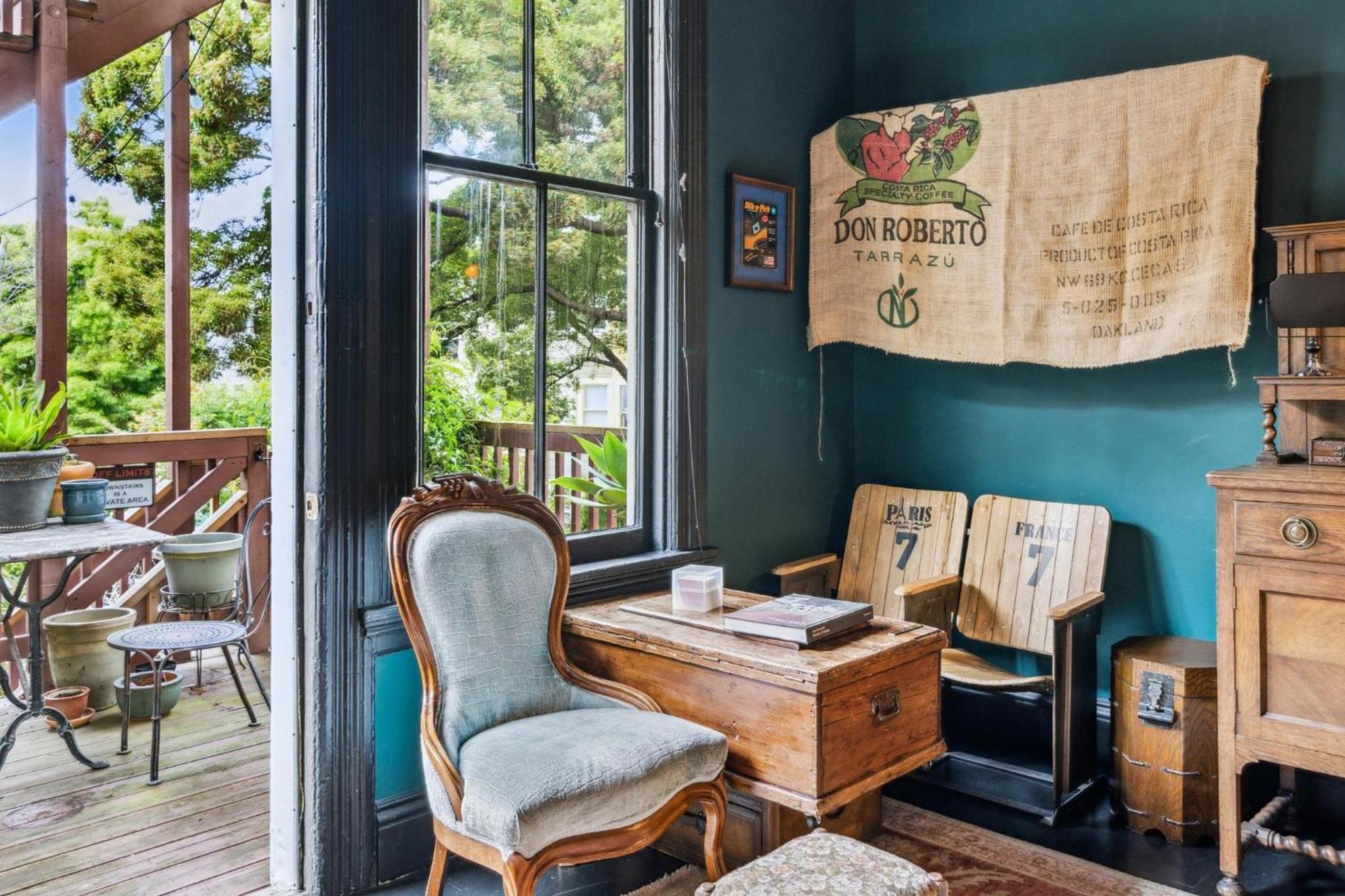 Holiday home Historic & Charming Victorian Sleeps 11 *