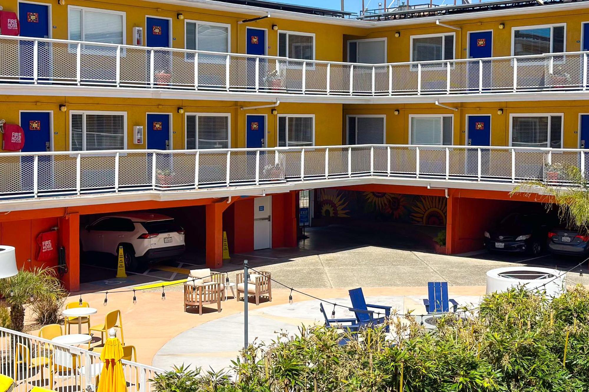 Hotel Del Sol
