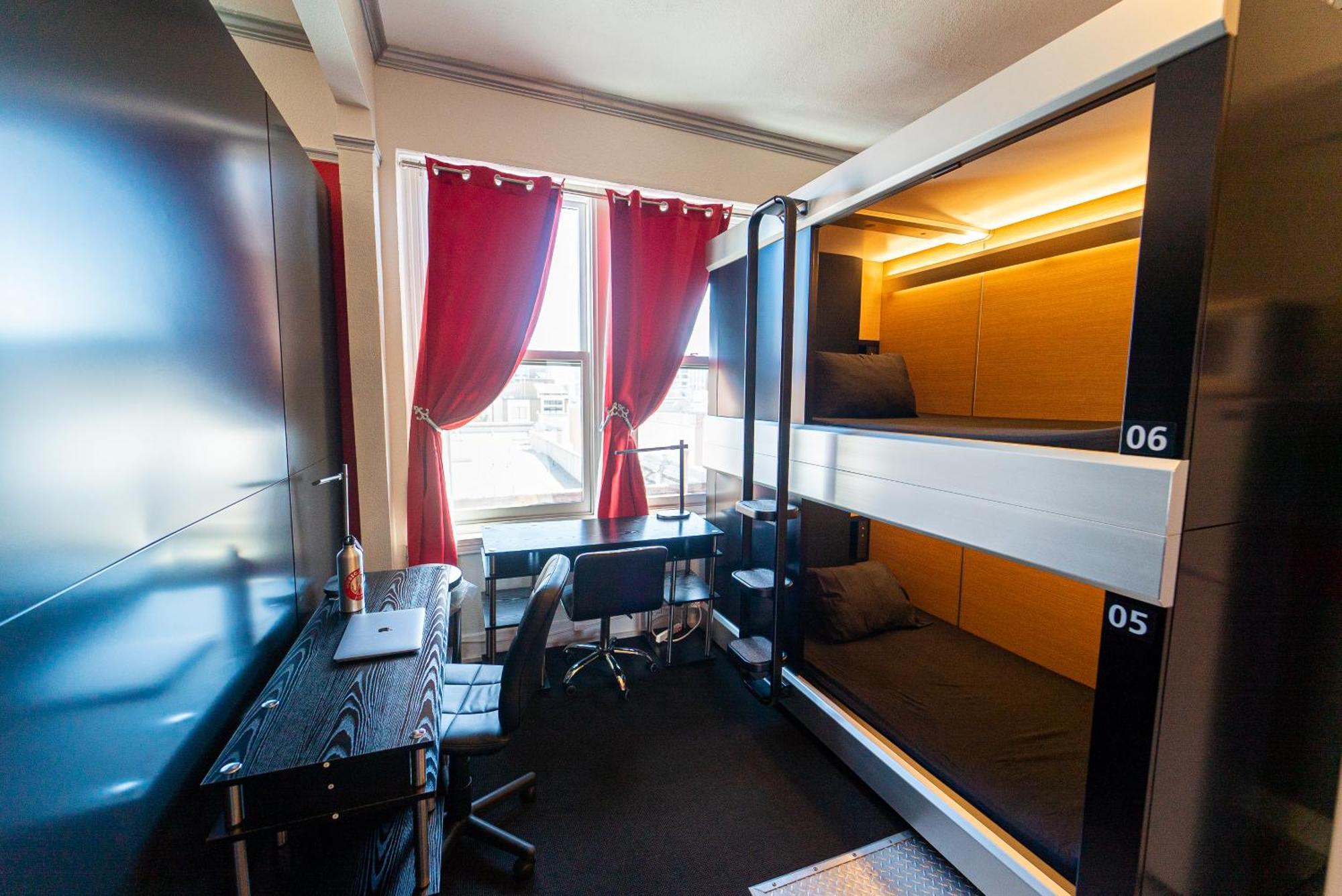 Music - The Music Experience Hostel San Francisco