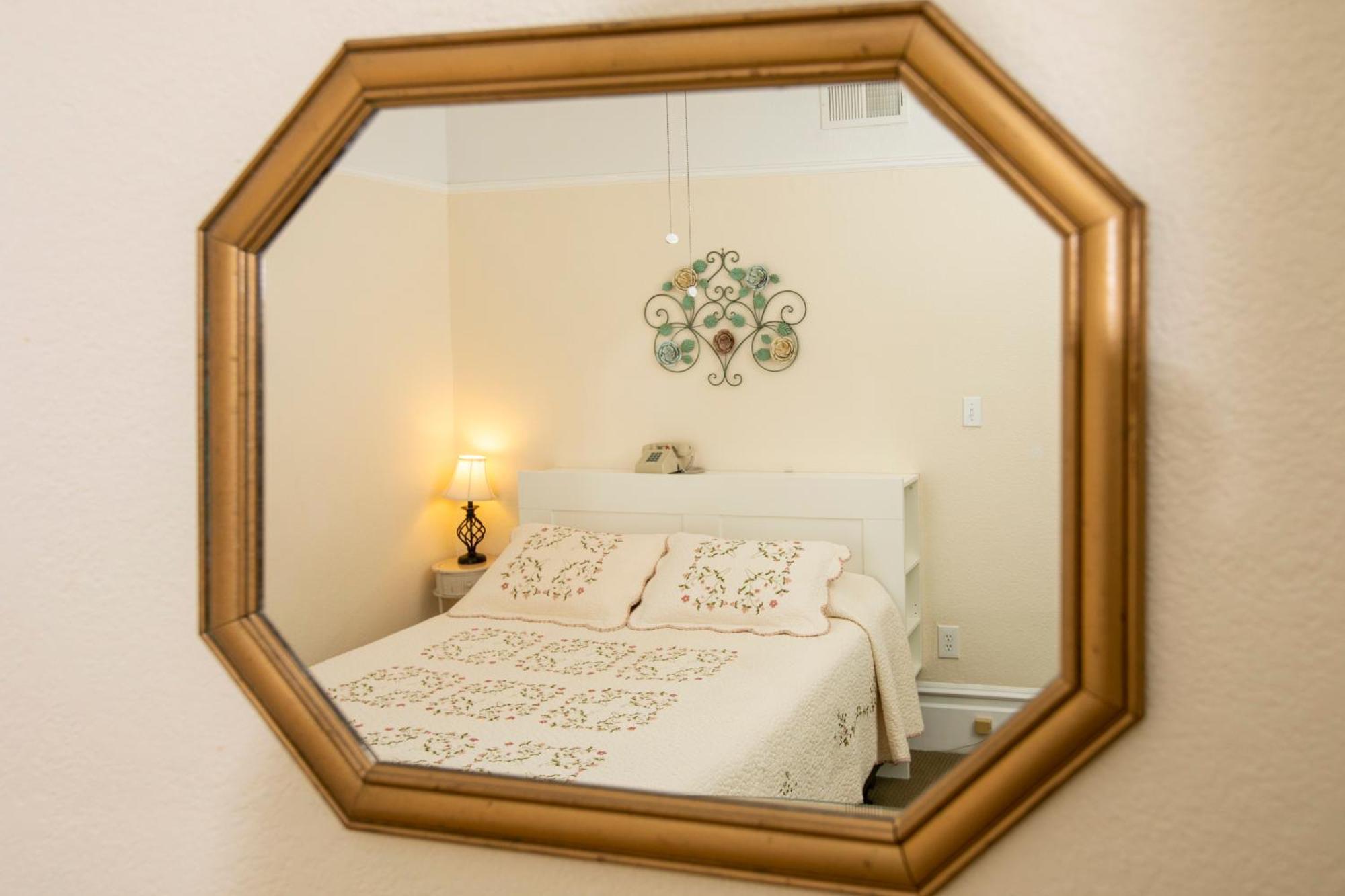 Hayes Valley Hotel 2*