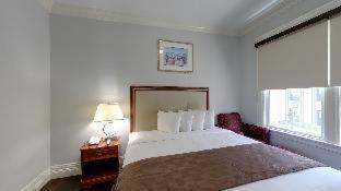 Inn Warfield 3*