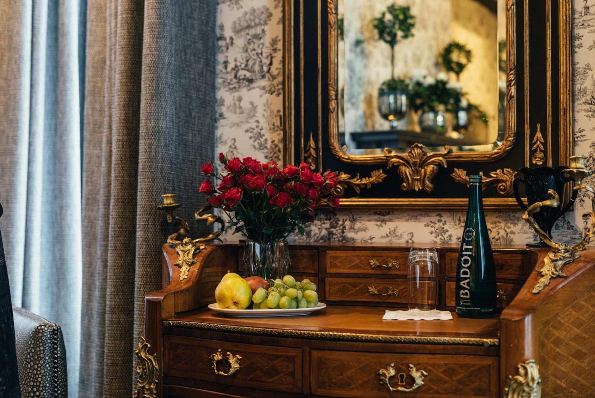 Mansion On Sutter 5*
