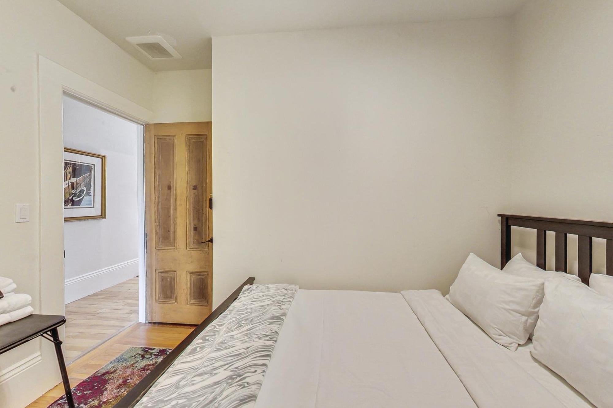Live It Up In The Castro! 4brwdwalk Score 98 Apartment
