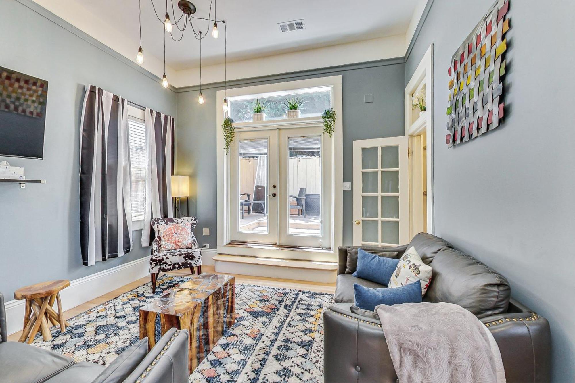 Apartment Live It Up In The Castro! 4brwdwalk Score 98 San Francisco