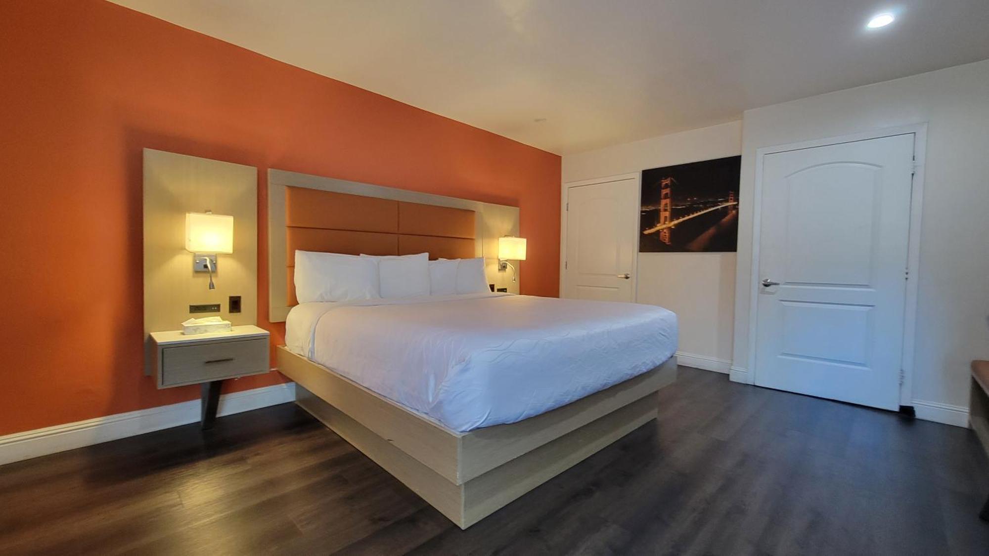 Motel Presidio Parkway