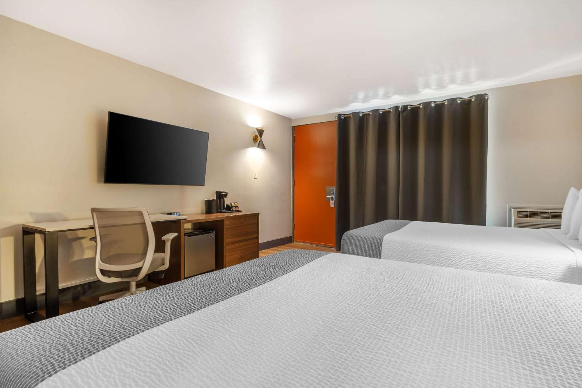 La Luna Inn, Ascend Collection Hotel 2*