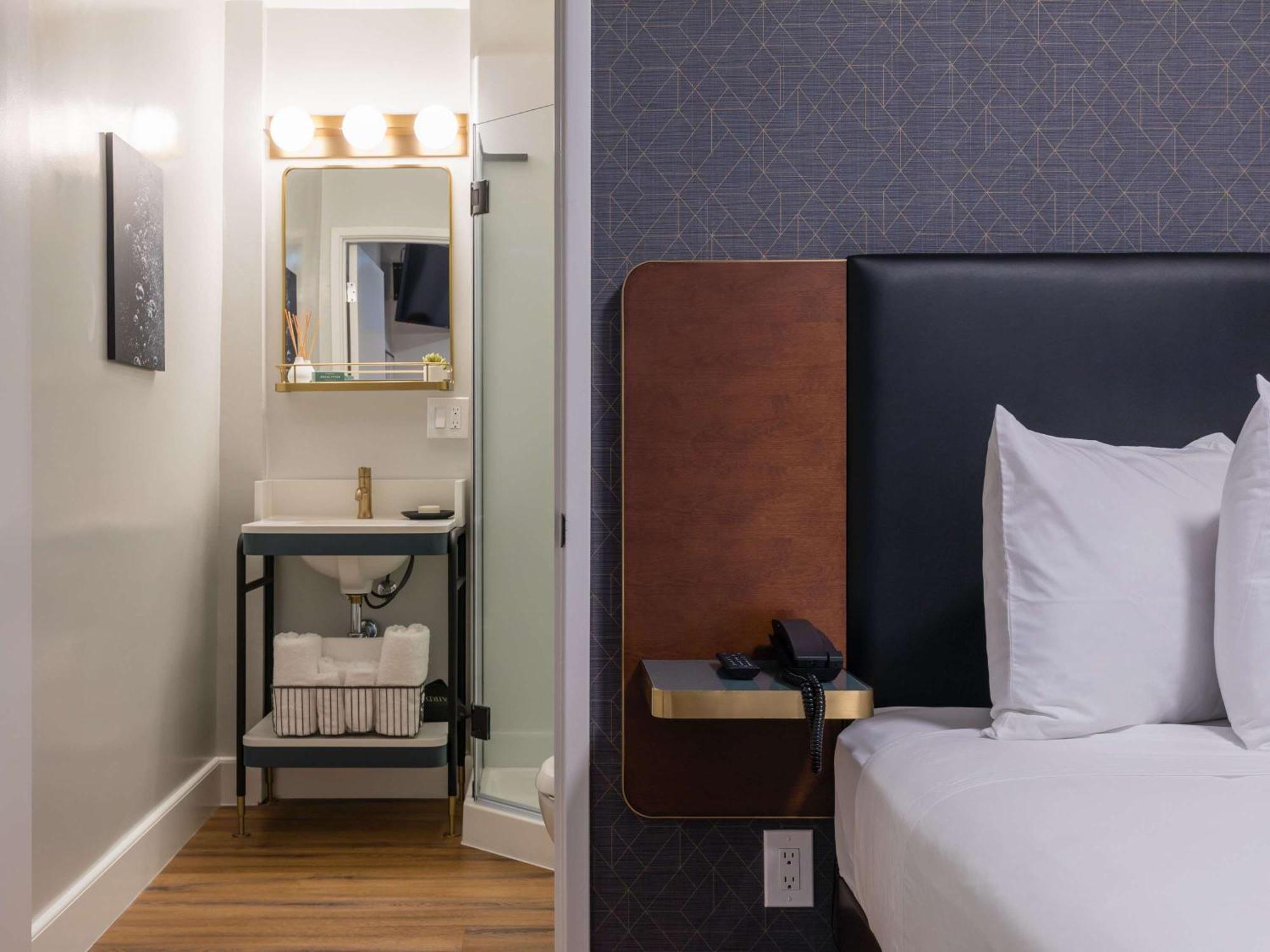 Hotel Stratford - Handwritten Collection San Francisco