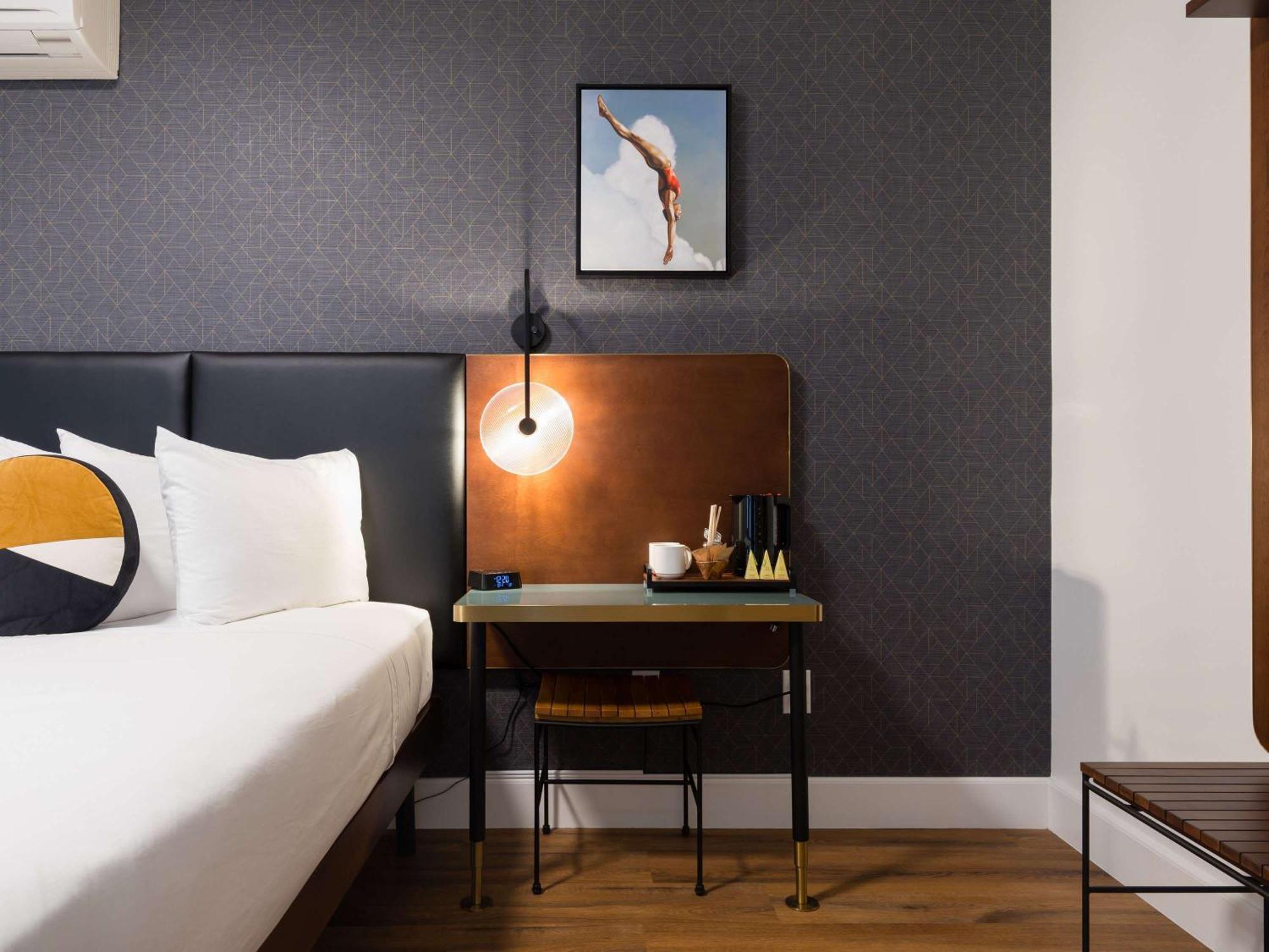 Stratford - Handwritten Collection Hotel