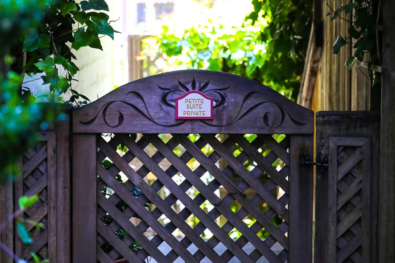 Hotel Petite 3*