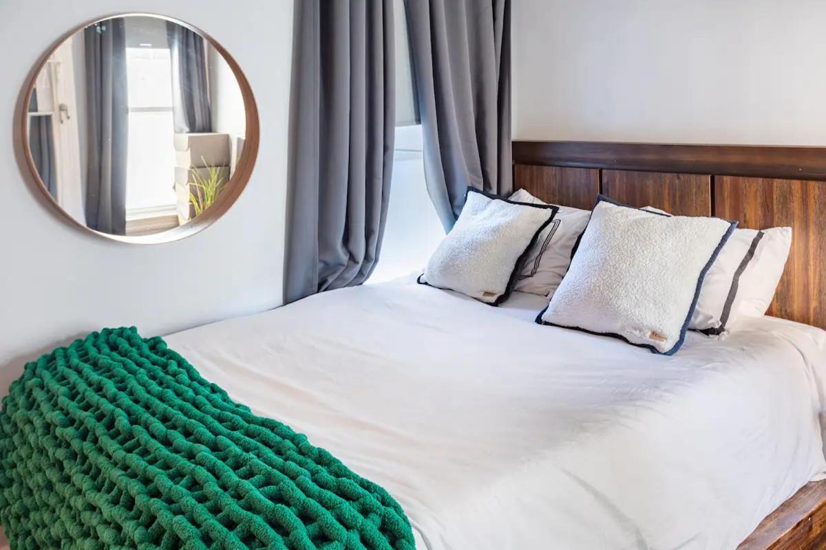 Stunning, Sanfran Experience, 2 En-suite Baths, Walk To Everything, Guest Favorite, Book Your Now Apartment San Francisco