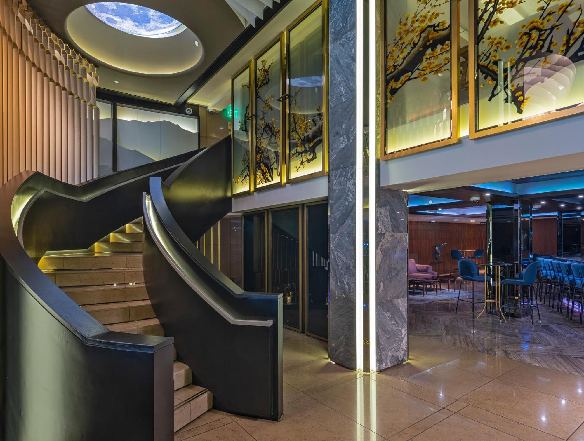 Fusion, A C-two 3* San Francisco