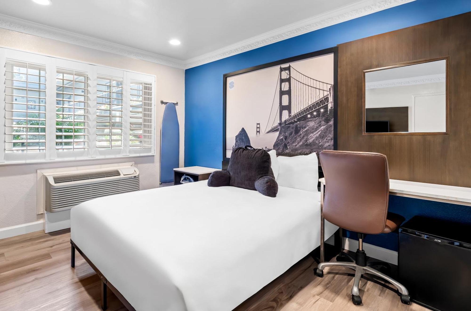 Motel Signature Marina District 2*