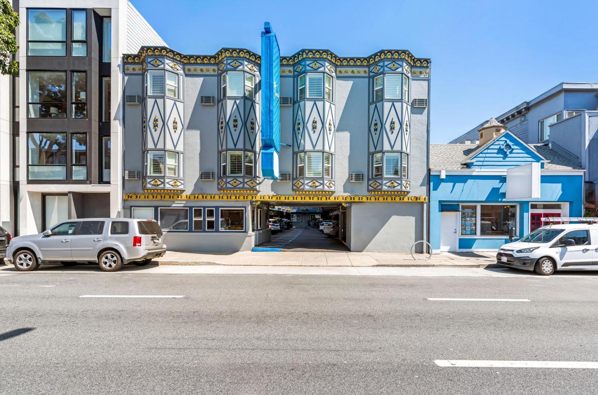 Motel Signature Marina District