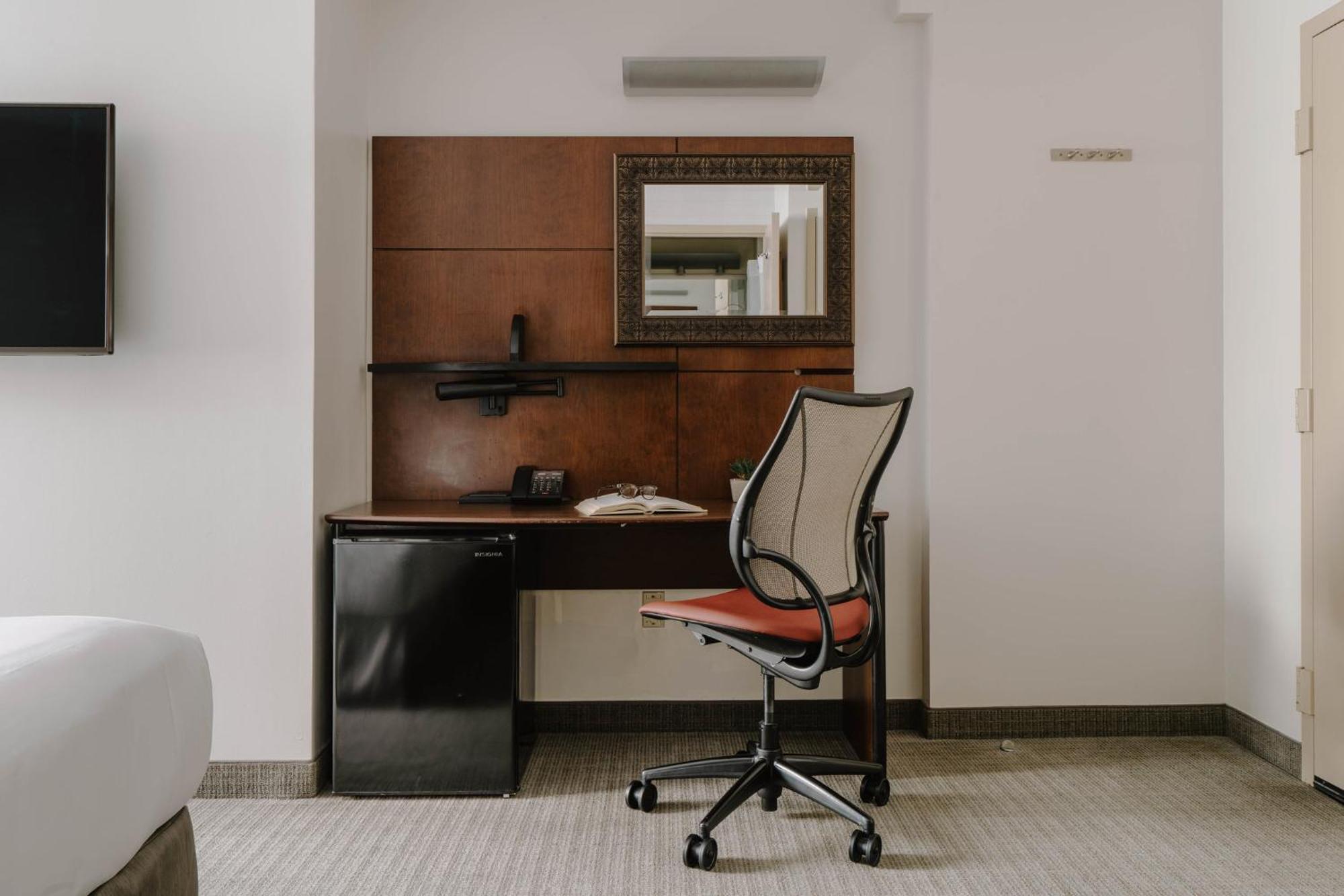 Hotel Club Quarters Embarcadero, 4*