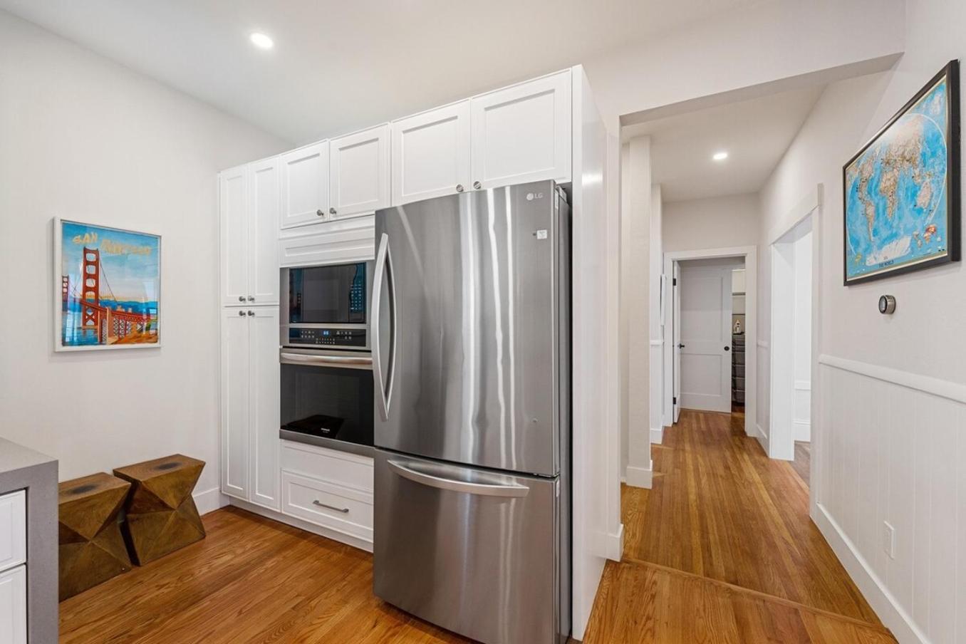 Modern & Convenient 3br2ba Edwardian W Parking Holiday home *