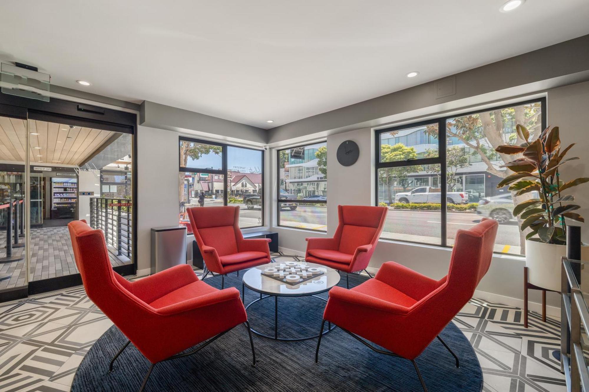 Infinity San Francisco, Tapestry Collection By Hilton Hotel 4*