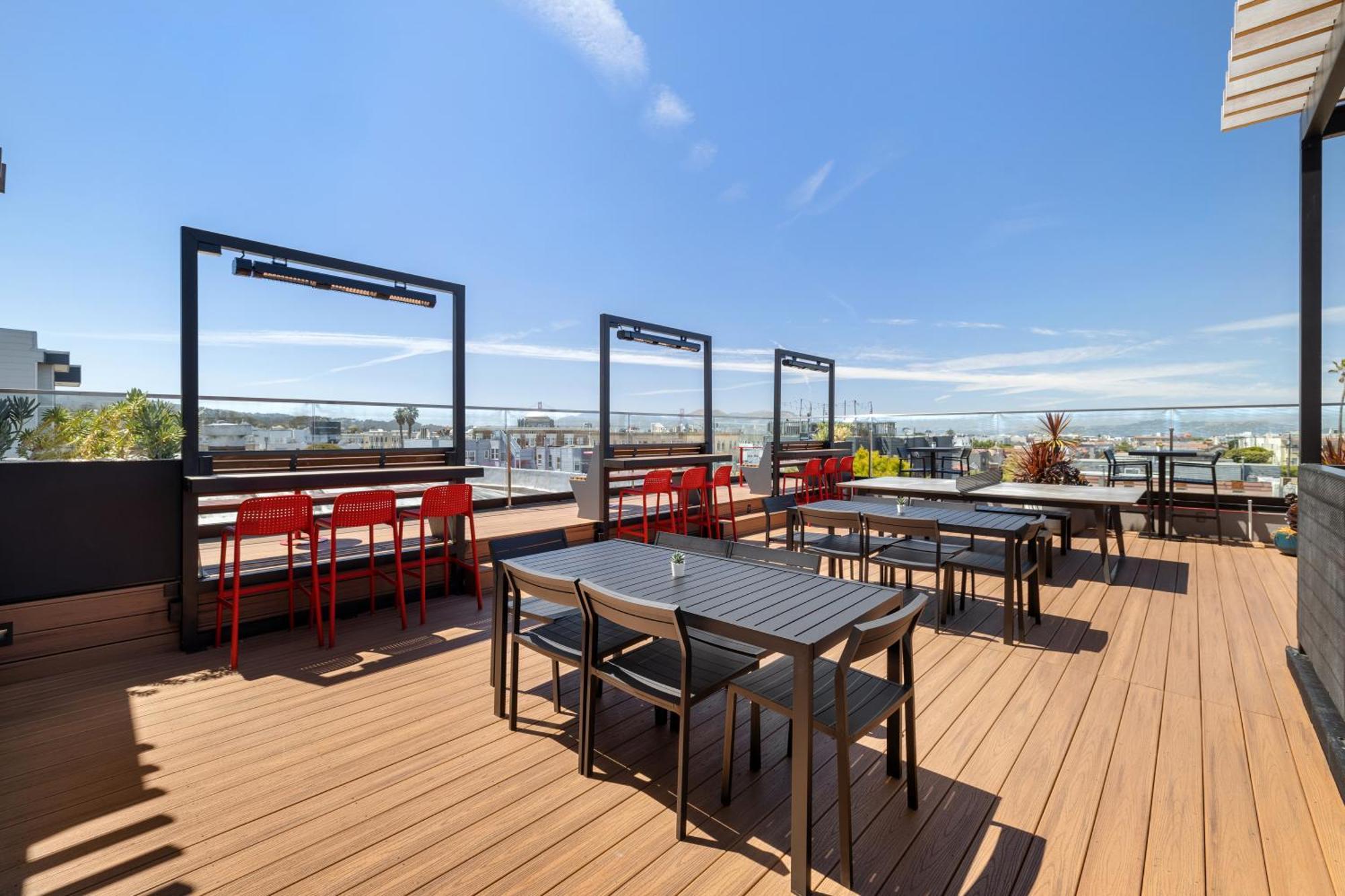 Hotel Infinity San Francisco, Tapestry Collection By Hilton 4*