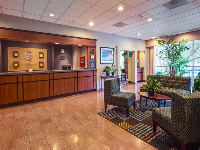 Inn Comfort By The Bay