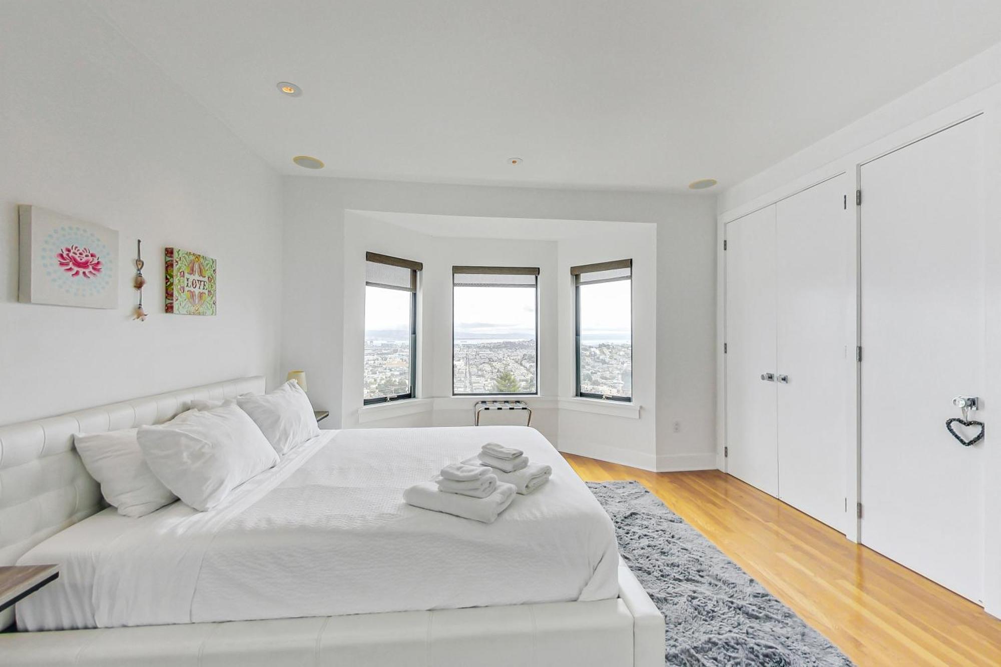 Luxury 3br - Pano Views, Steam & Deck San Francisco