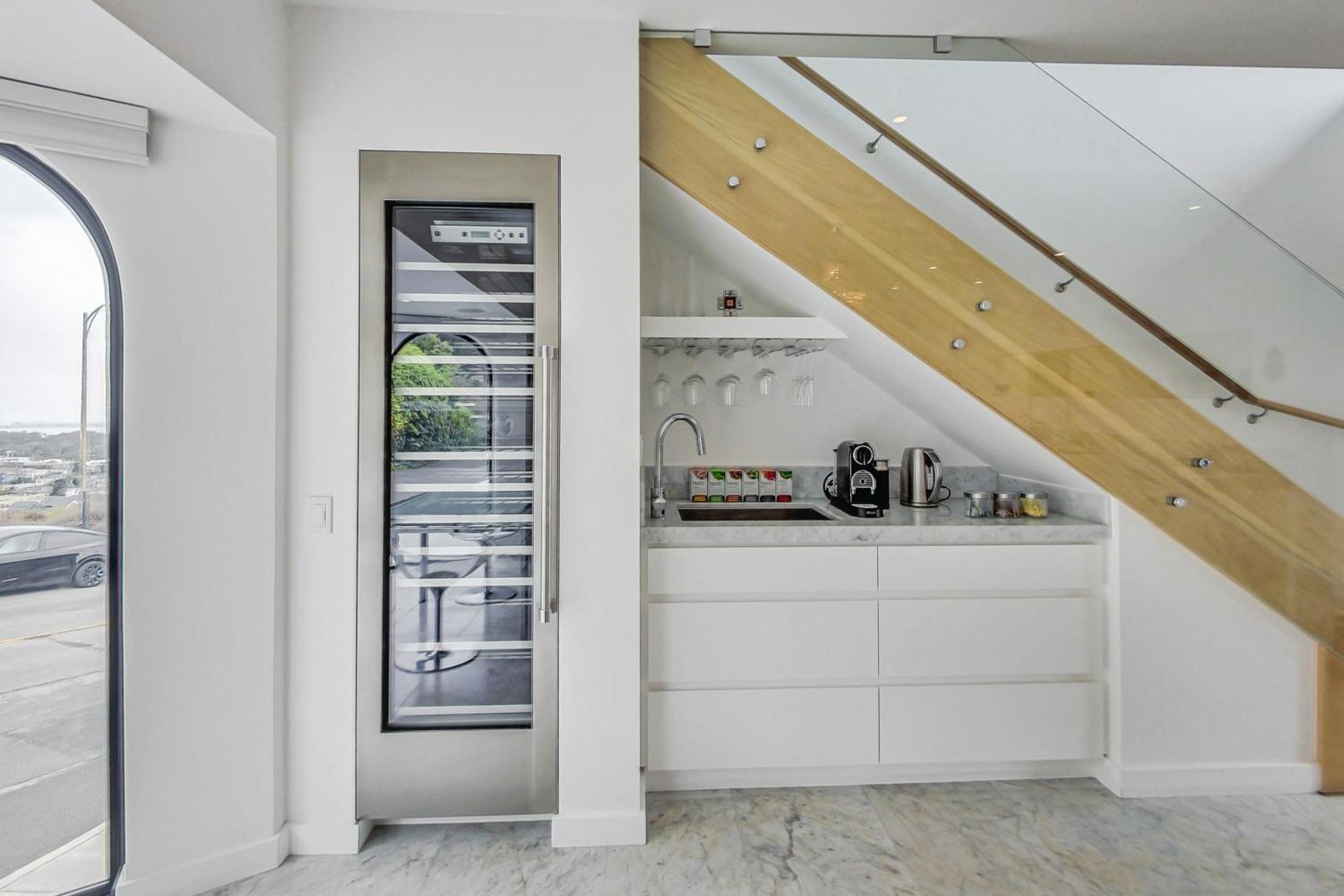 Luxury 3br - Pano Views, Steam & Deck Holiday home