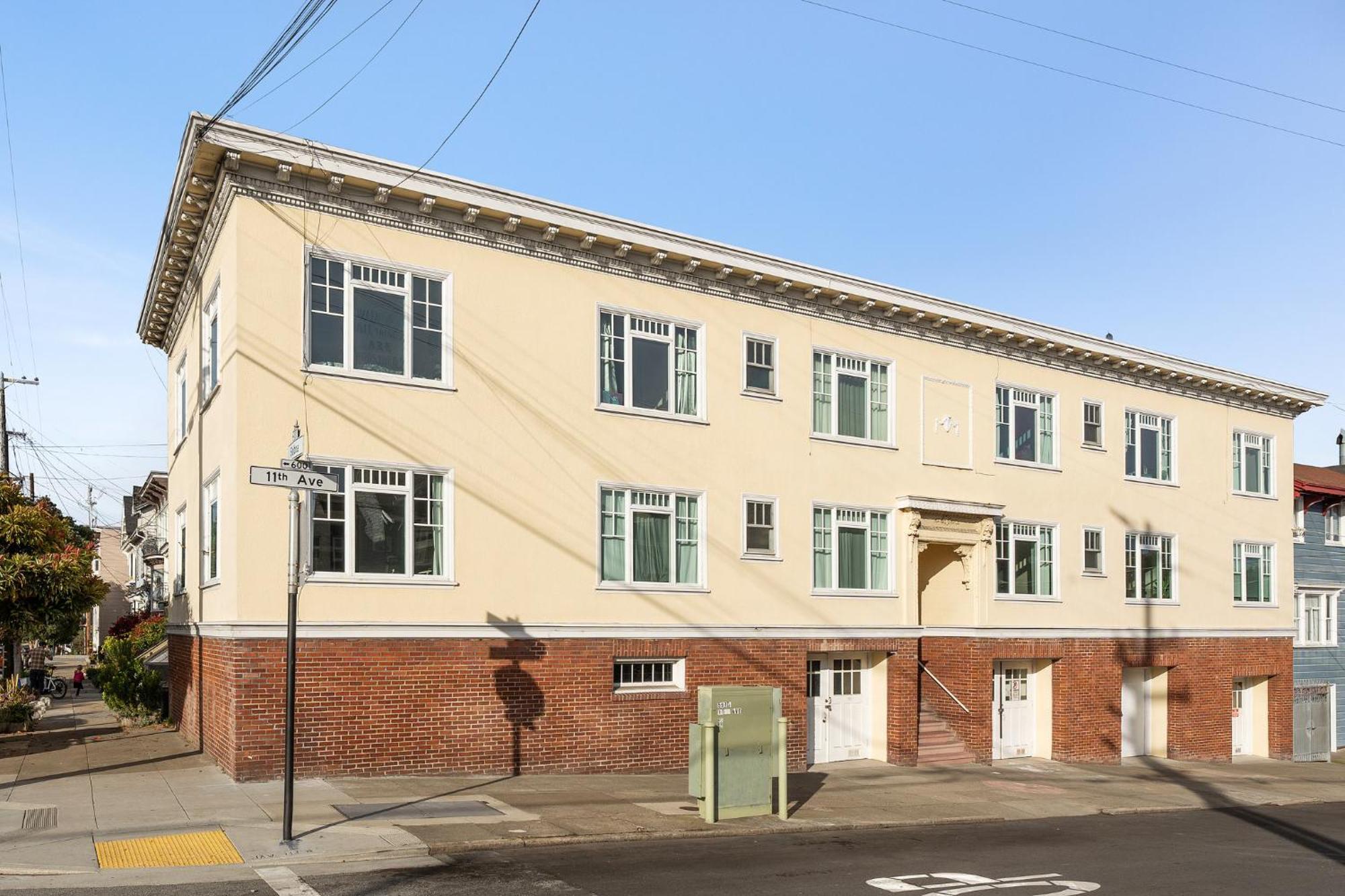 Cozy 2br Retreat With Parking & Laundry * San Francisco