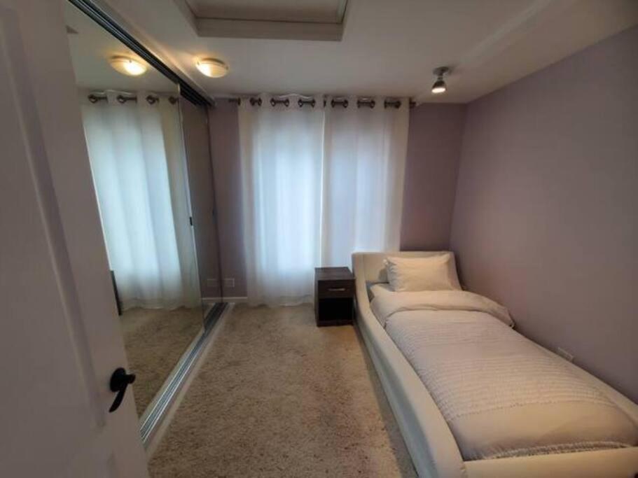 Cozy Sf 4 Bedroom 2 Bath Holiday home