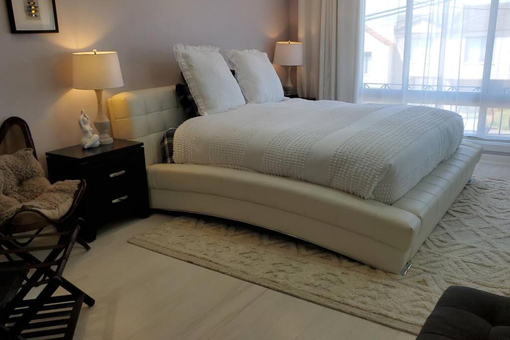 Cozy Sf 4 Bedroom 2 Bath
