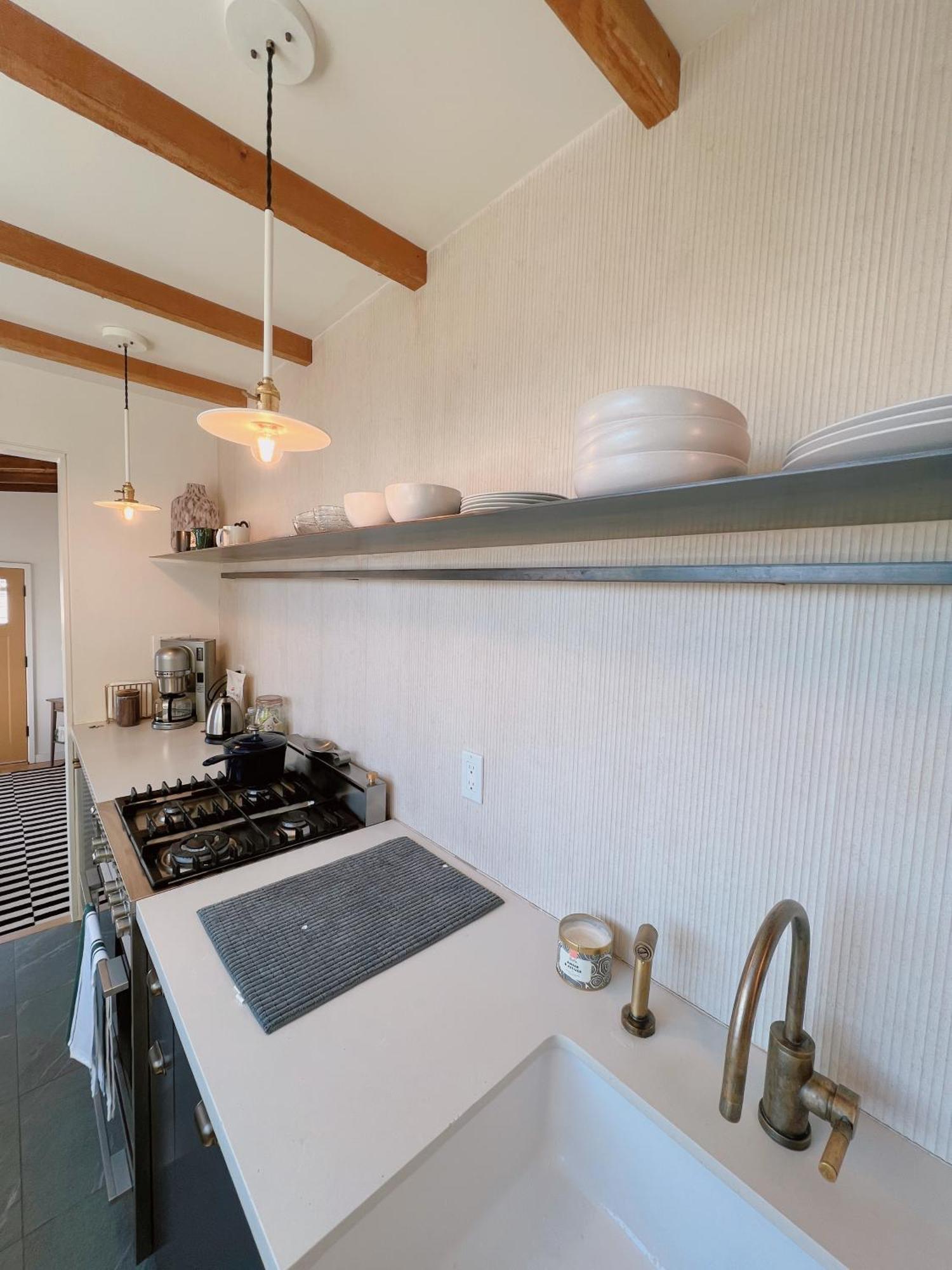 Holiday home Charming 2br With Bay And Views-gated Luxury Private Place