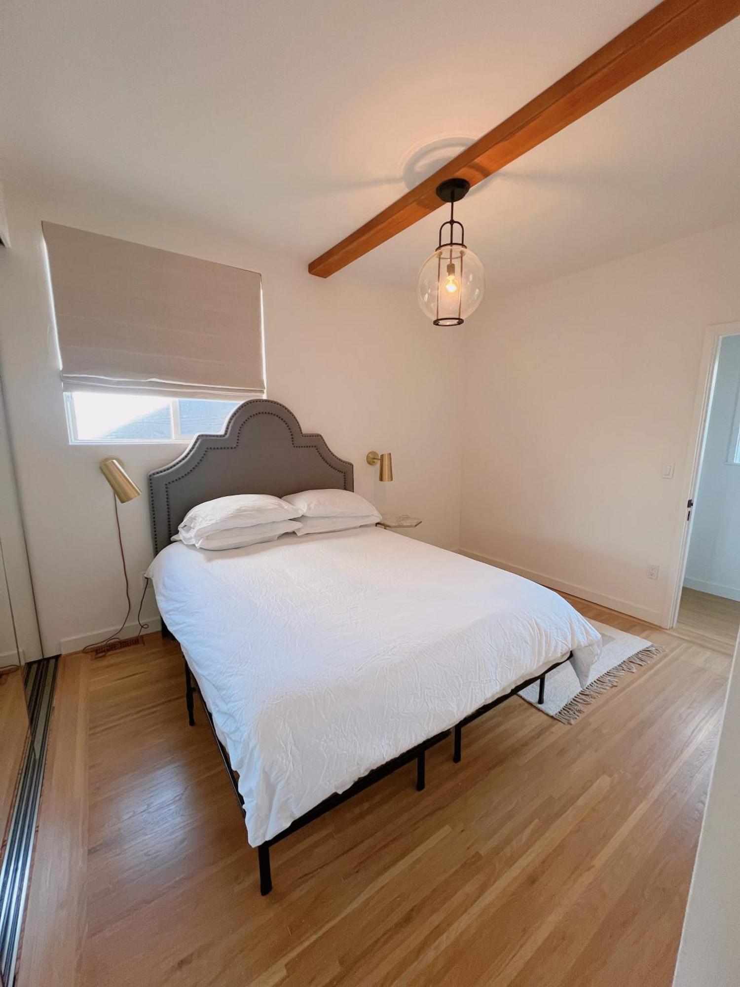Charming 2br With Bay And Views-gated Luxury Private Place Holiday home *
