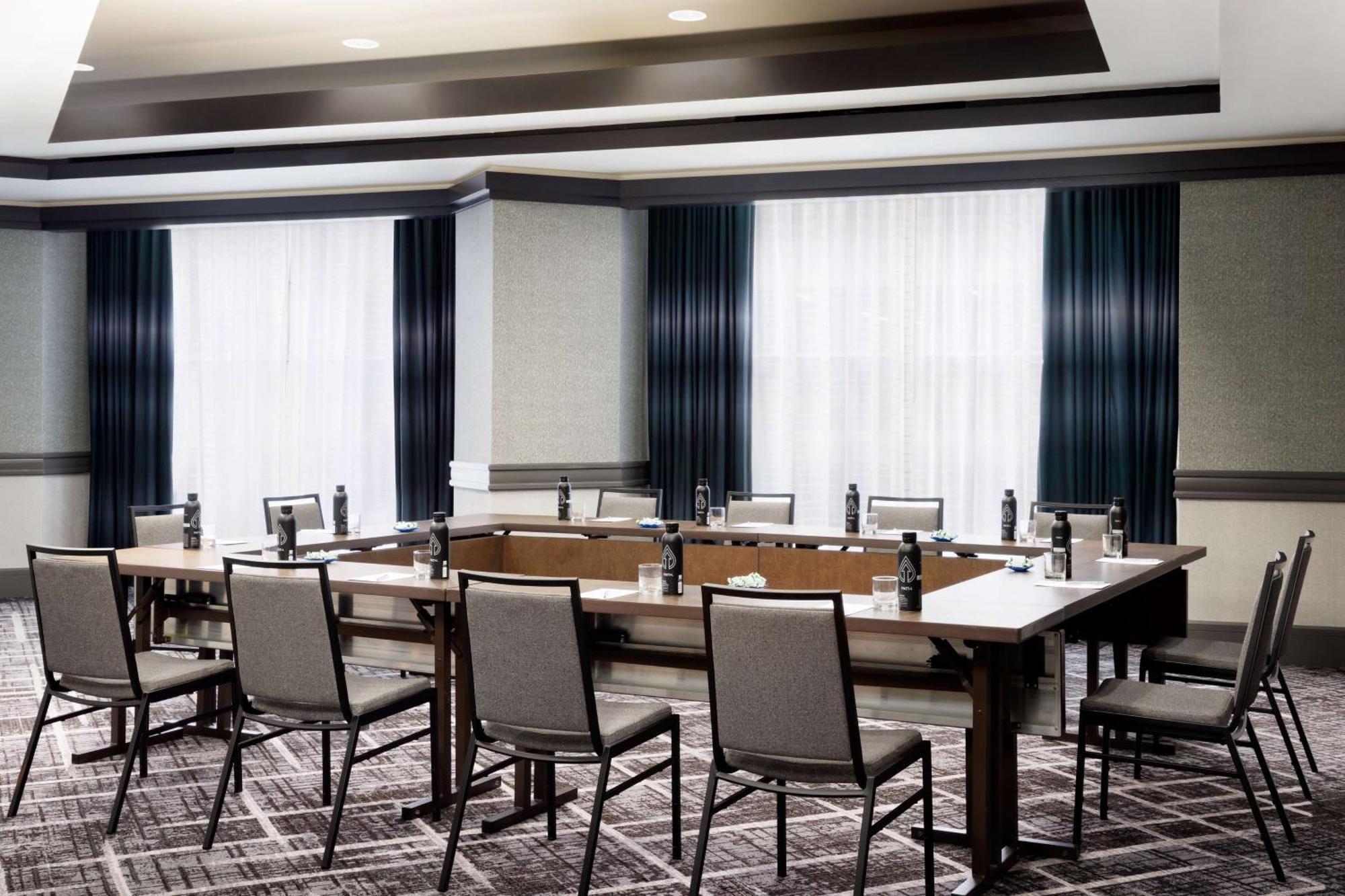 Hotel Hyatt Regency Downtown Soma 4*
