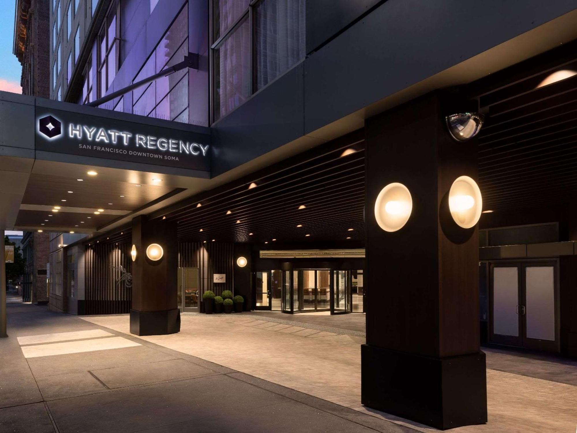 Hyatt Regency Downtown Soma 4*