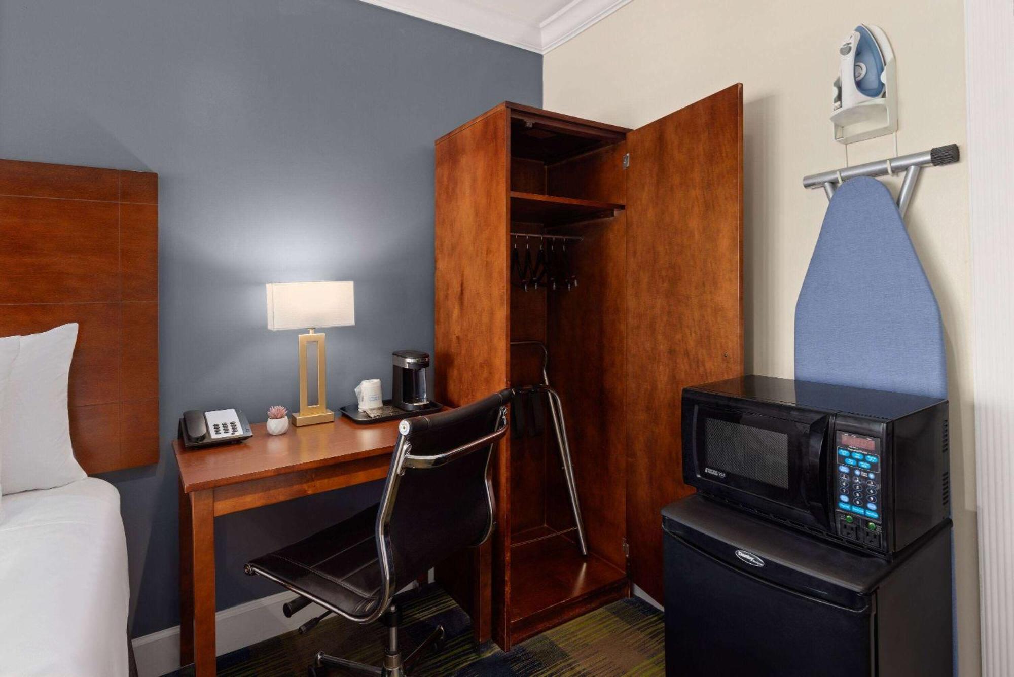 Motel Travelodge By Wyndham By Fisherman's Wharf