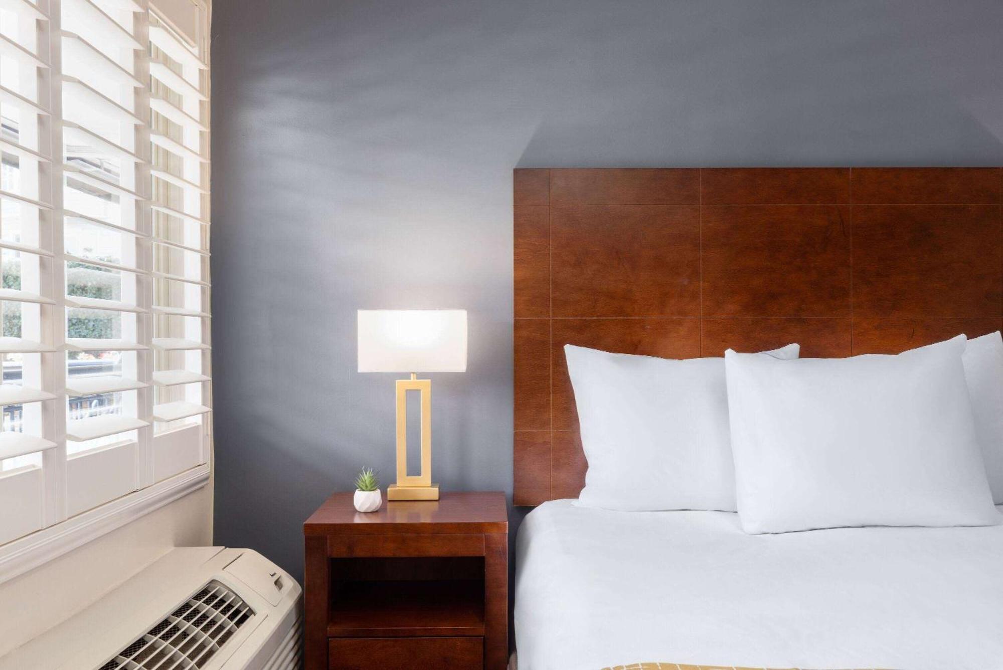 Travelodge By Wyndham By Fisherman's Wharf Motel 2*