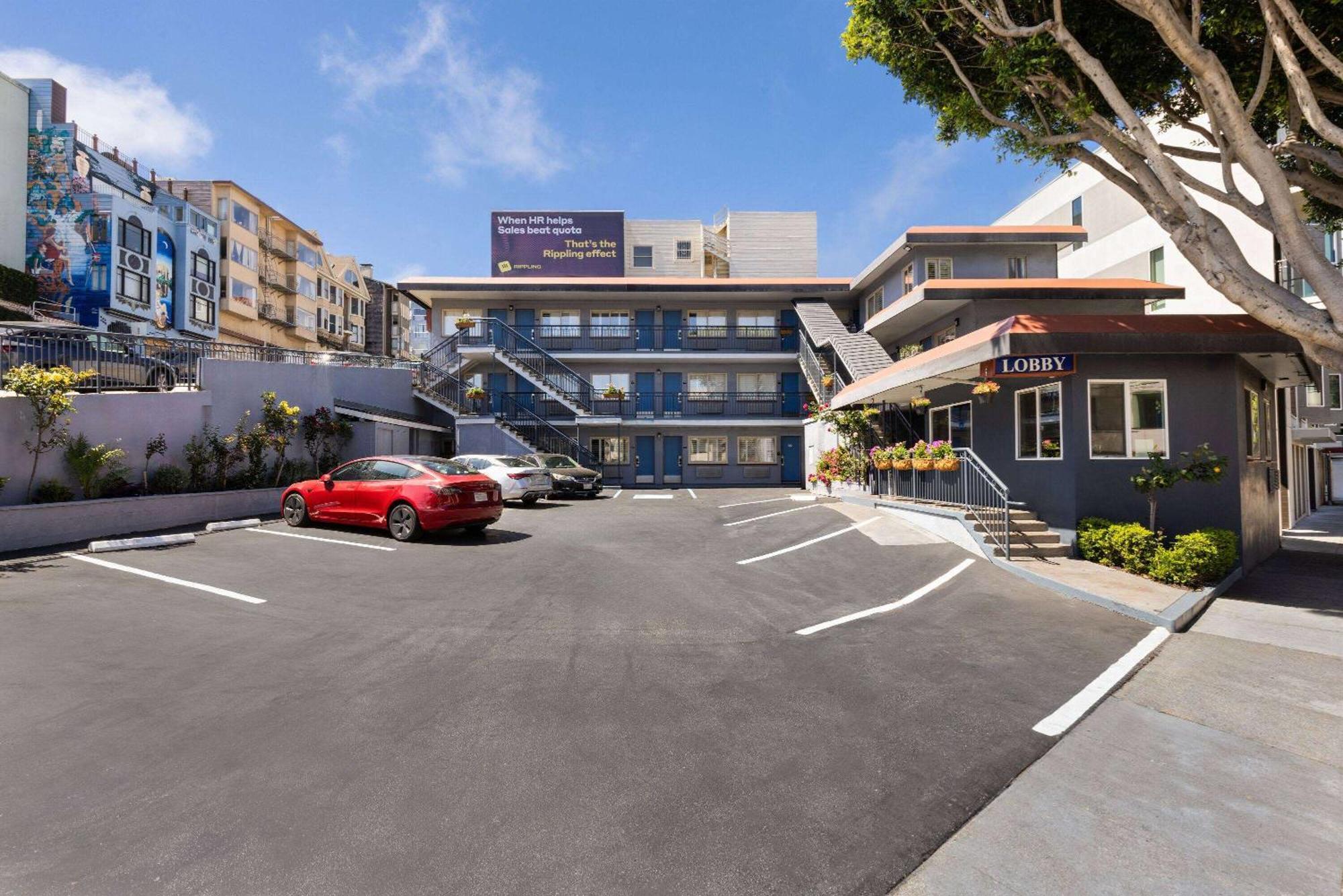 Travelodge By Wyndham By Fisherman's Wharf Motel 2*