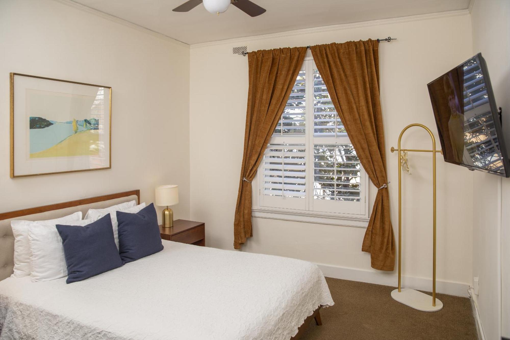 Washington Square Hotel