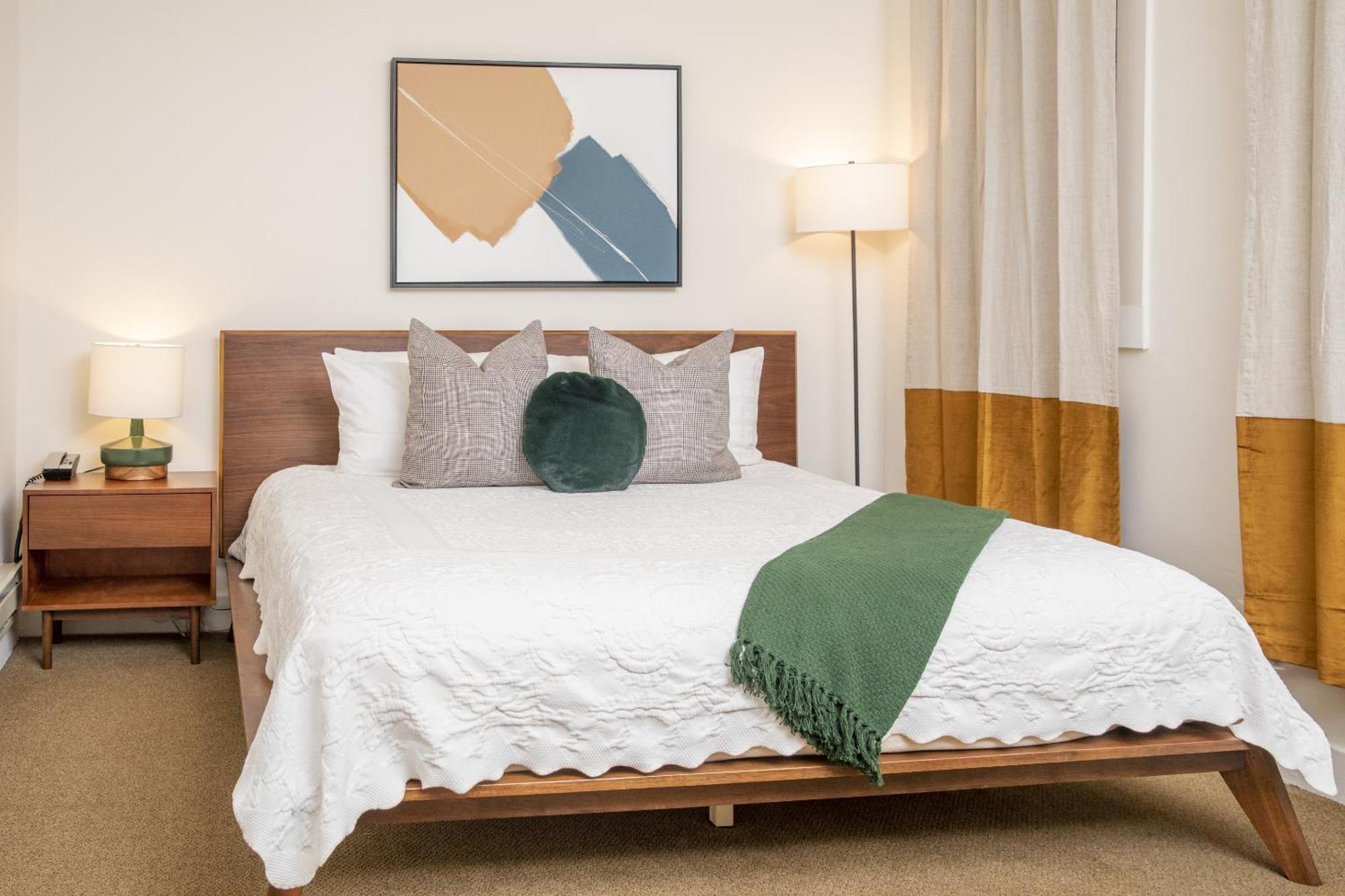 Washington Square Hotel
