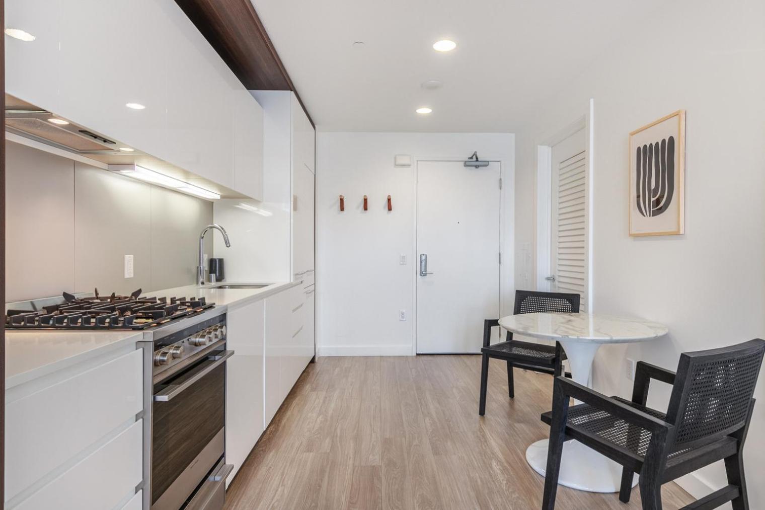 Rincon Hiill 1br W Gym Rooftop Solarium Nr Svb Sfo-205 San Francisco