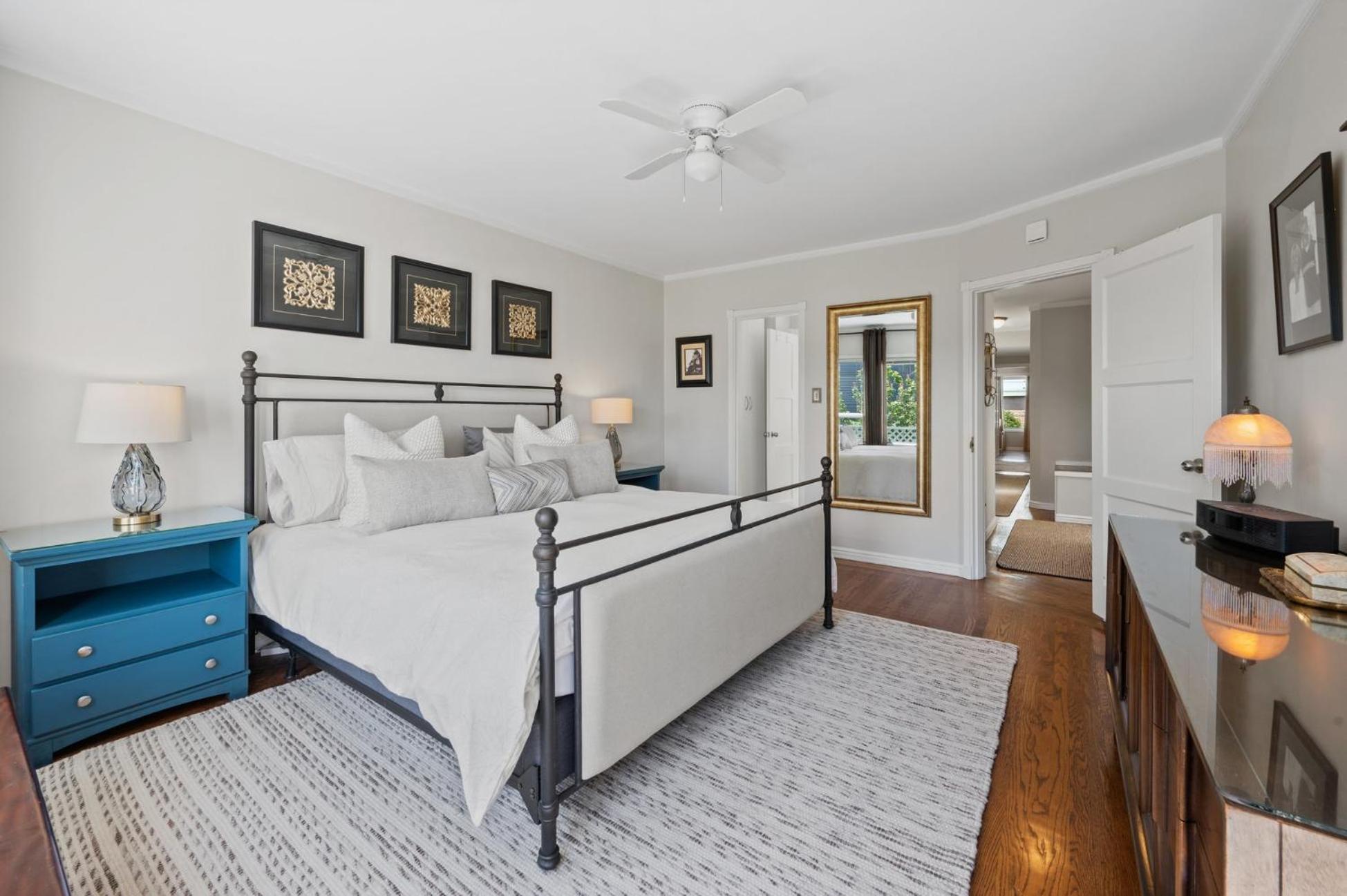 Usf Luxury Furnished Flat Steps To Trader Joes-target-lucky Supermarket Apartment *