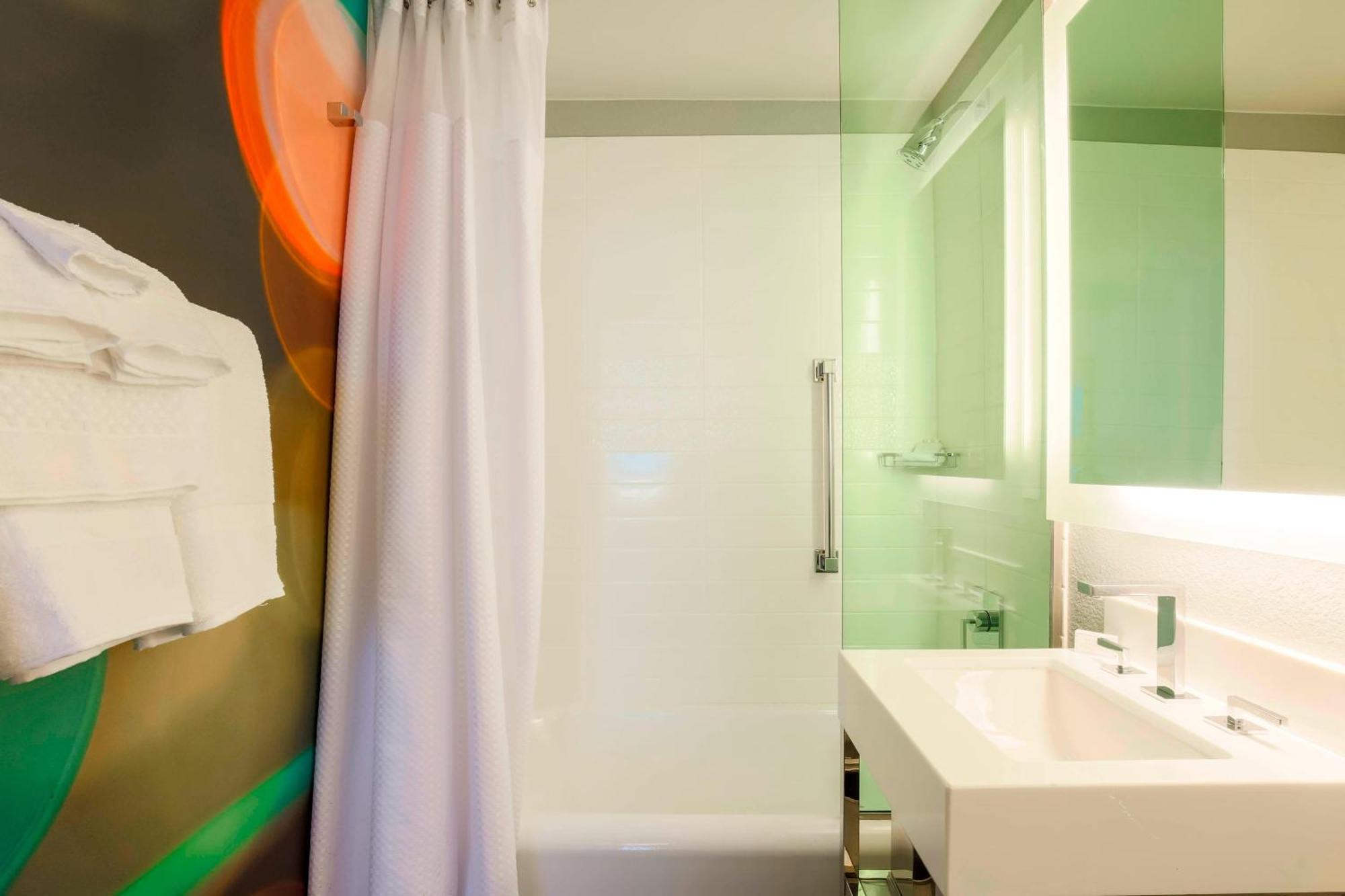 Courtyard By Marriott Union Square 3*