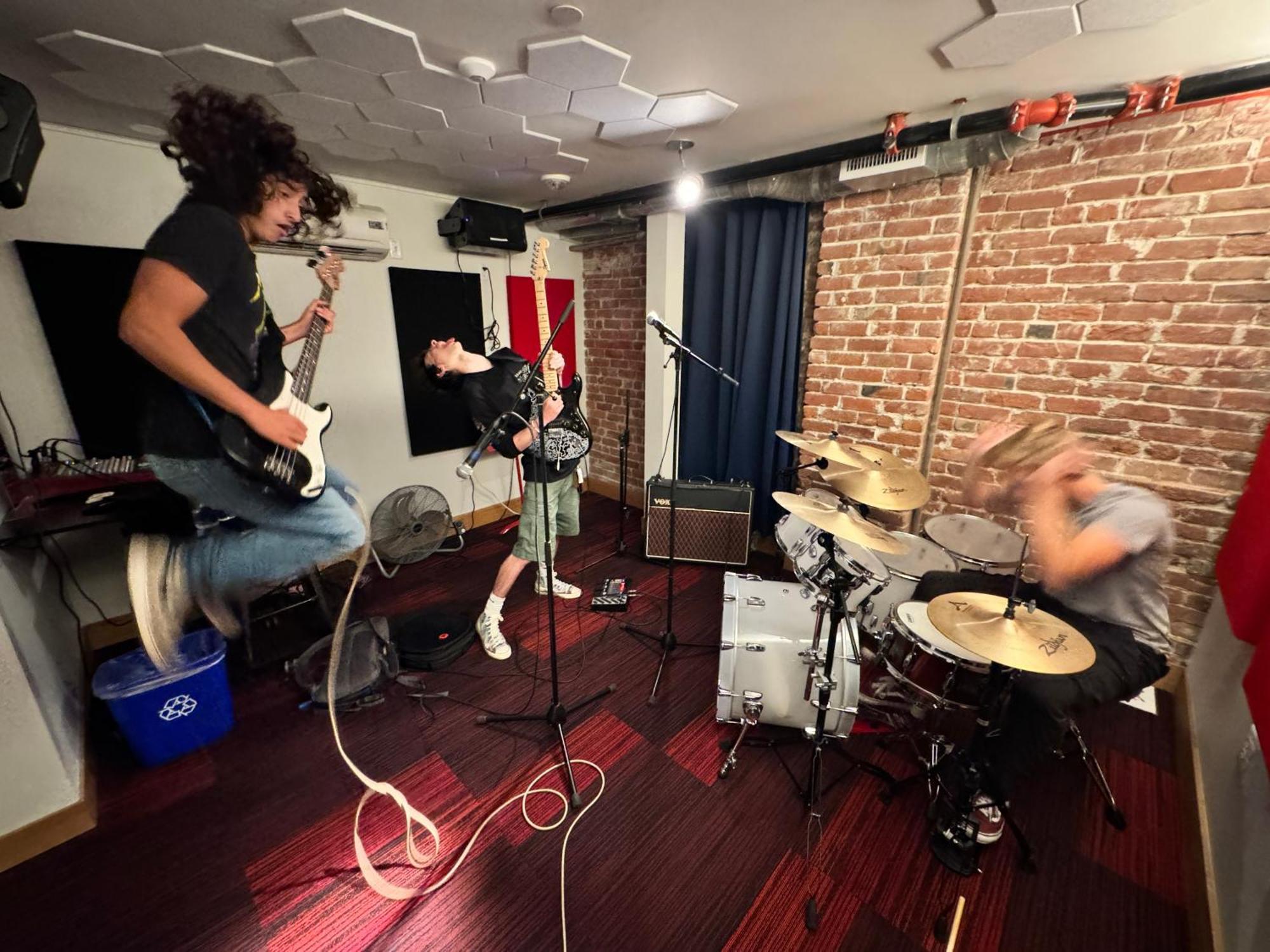 Music - The Music Experience Hostel *