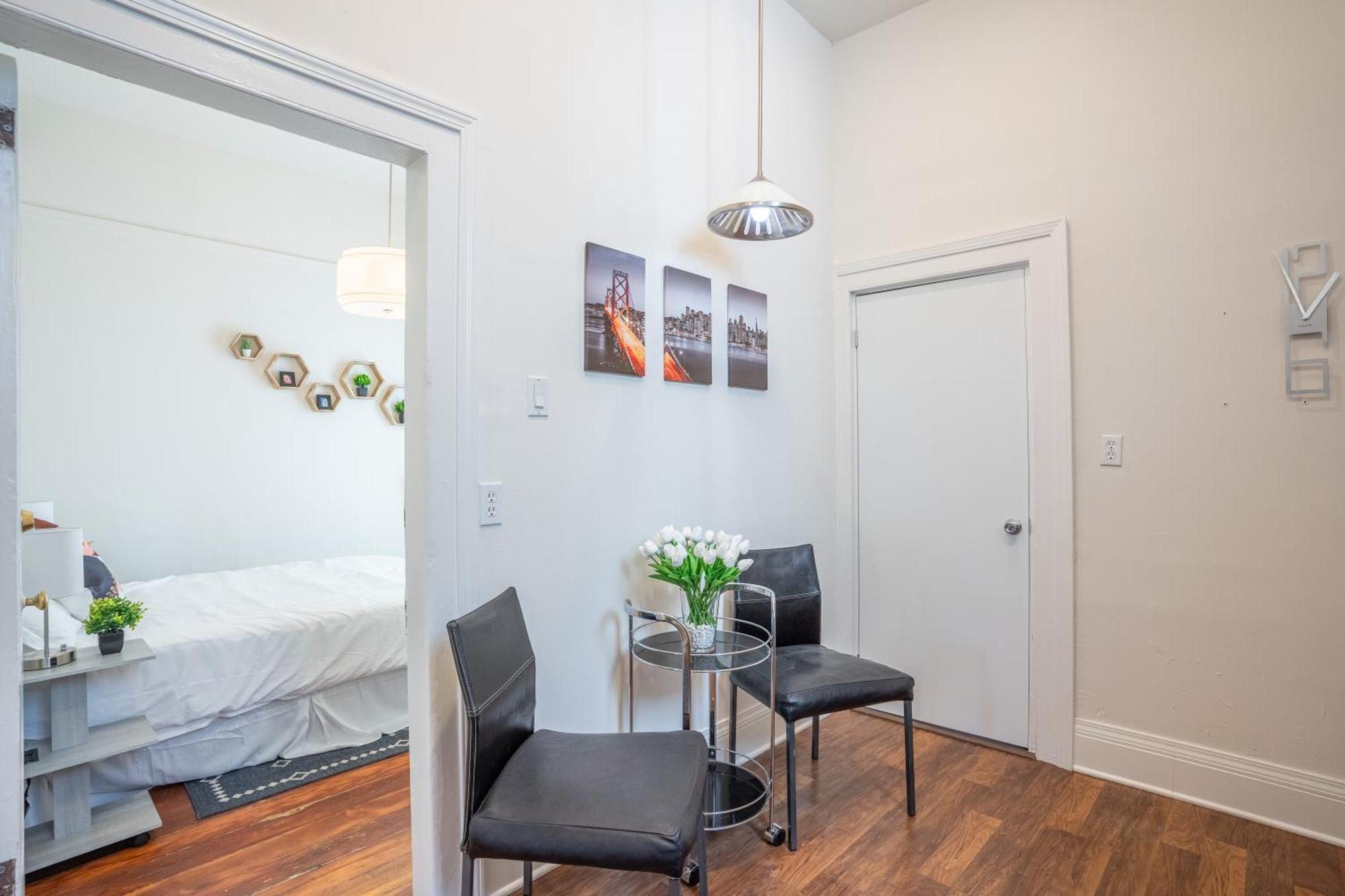 3 Bedroom Hayes Valley By Shops, Restaurants, Bars, And Downtown San Francisco