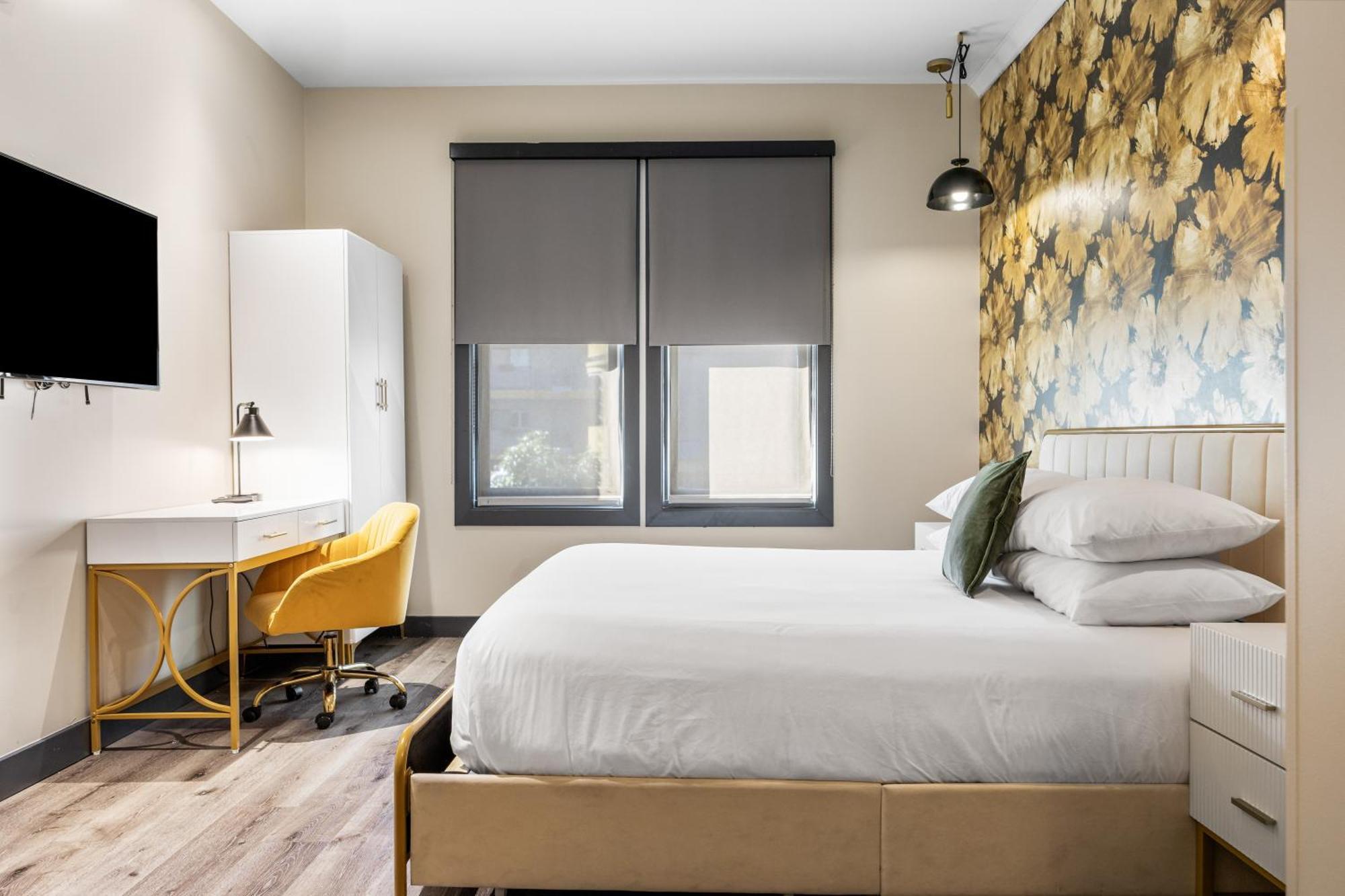 Hotel Epik 4*