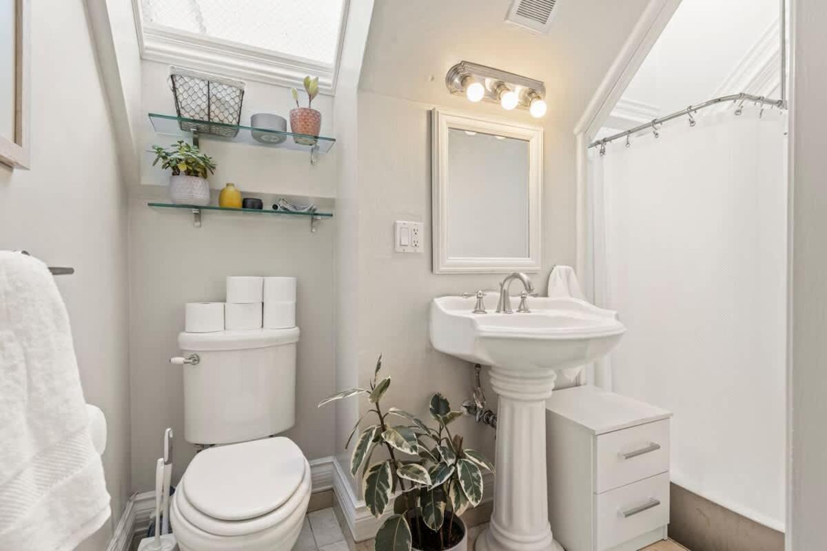 Charming 2br - *