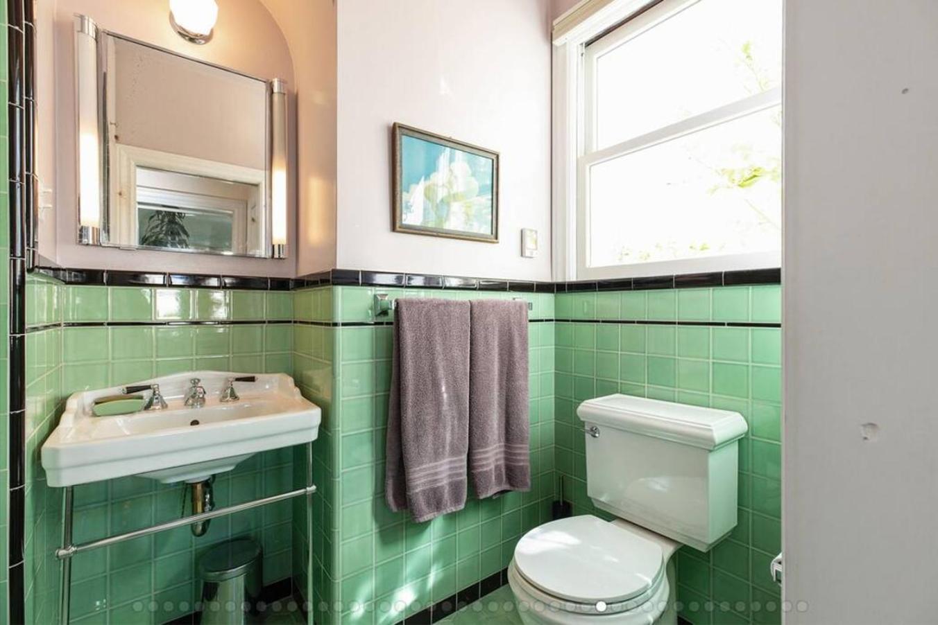 Lovely Noe Valley W Light, View & Parking!