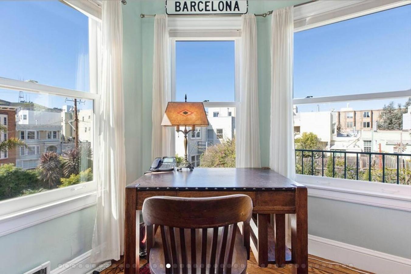 Lovely Noe Valley W Light, View & Parking! Holiday home *