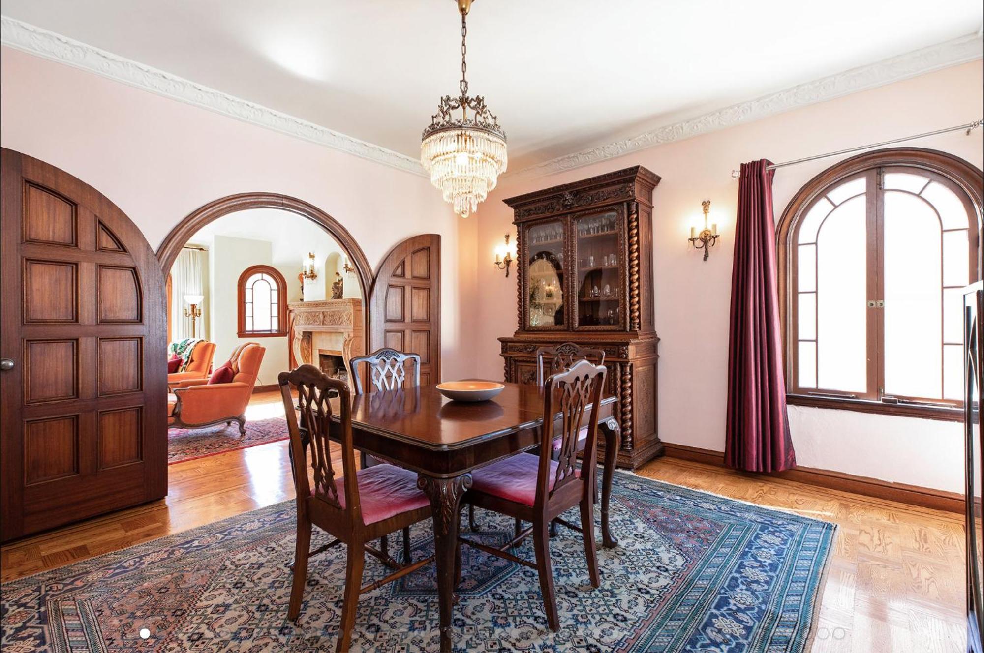 Lovely Noe Valley W Light, View & Parking! San Francisco
