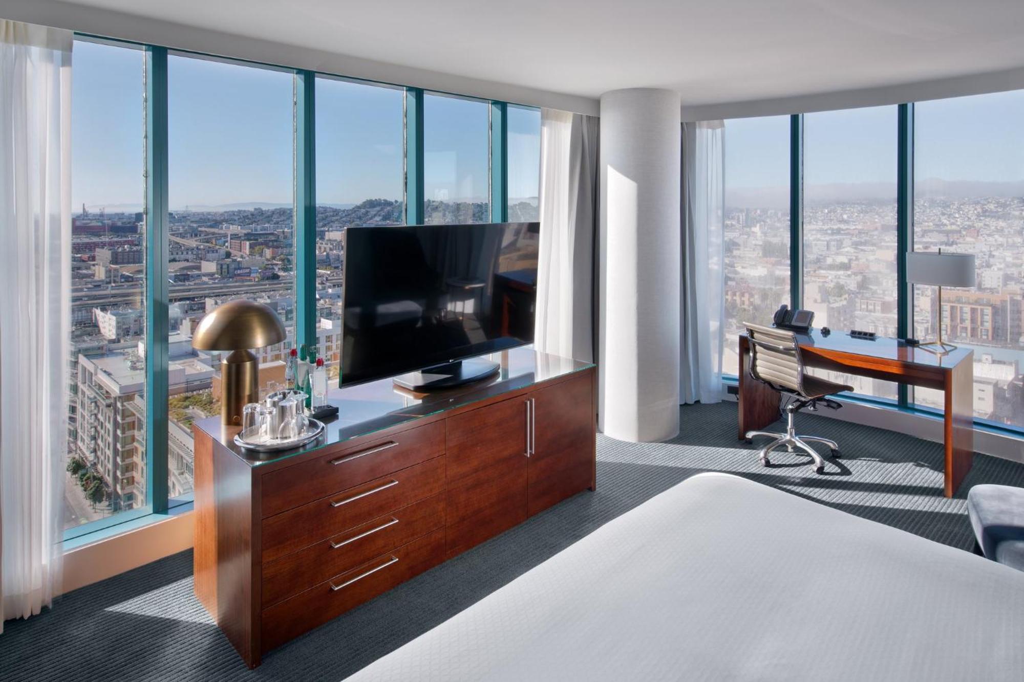 Intercontinental By Ihg Hotel