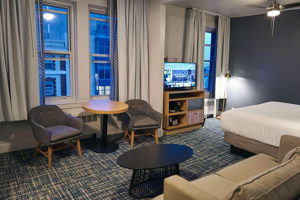 Garrett Hotel 3*