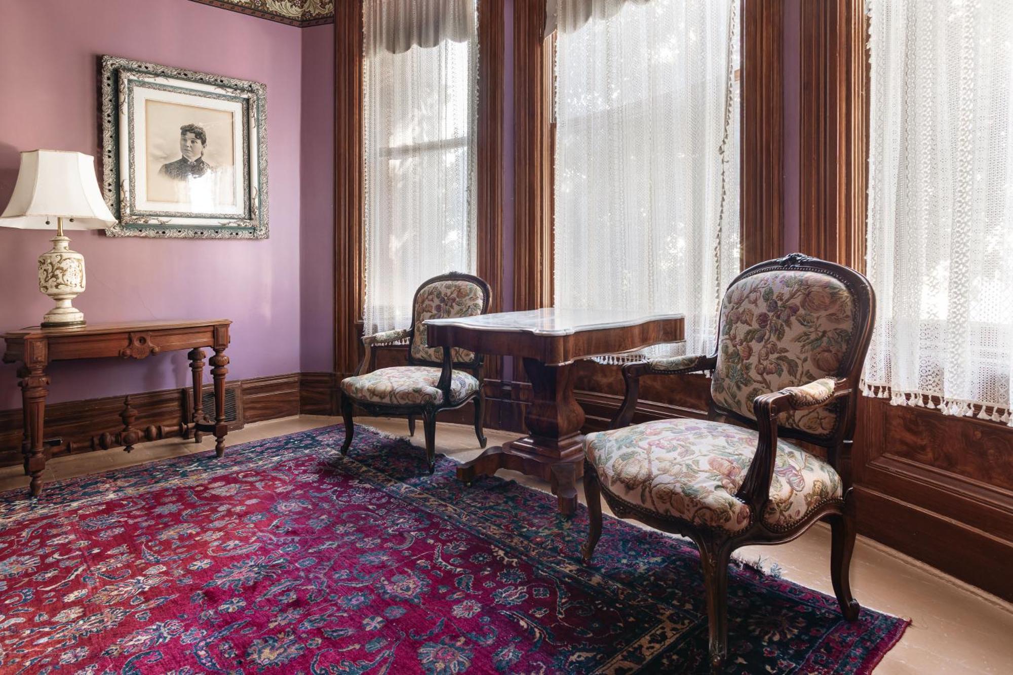Bed & Breakfast Chateau Tivoli 3*